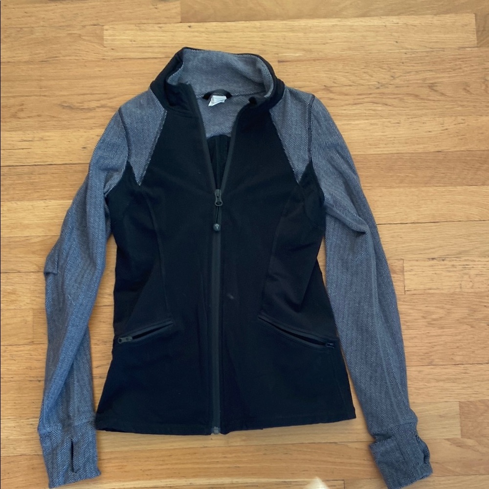 Ivivva Black and Gray Utility Jacket with Sporty Design